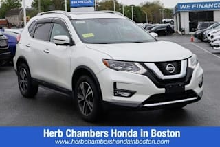 2017 Nissan Rogue SL 5N1AT2MV8HC793213 2017 Nissan Rogue SL