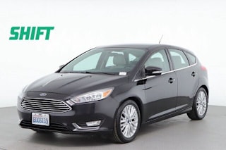 2015 Ford Focus 1FADP3N25FL255765 2015 Ford Focus