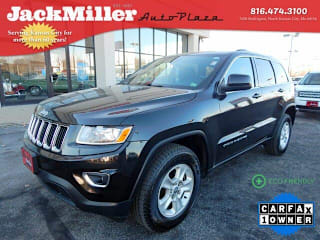 2016 Jeep Grand Cherokee Laredo 1C4RJFAG5GC355743 2016 Jeep Grand Cherokee Laredo