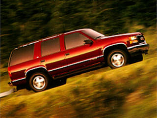 1998 GMC Suburban 3GKGK26F2WG510911 1998 GMC Suburban