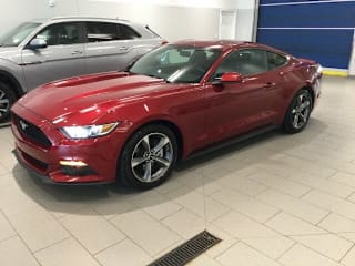 2016 Ford Mustang V6 1FA6P8AM5G5318169 2016 Ford Mustang V6