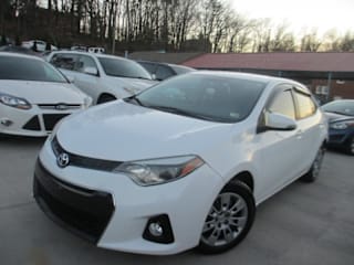 2015 Toyota Corolla 5YFBURHE3FP239381 2015 Toyota Corolla