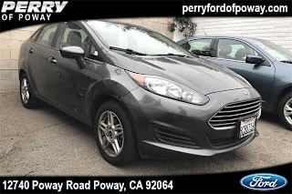 2018 Ford Fiesta SE 3FADP4BJ8JM139324 2018 Ford Fiesta SE