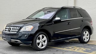 2010 Mercedes-Benz M-Class 4JGBB8GB5AA592401 2010 Mercedes-Benz M-Class