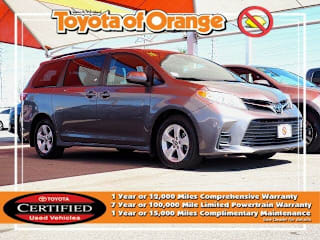 2019 Toyota Sienna LE 8-Passenger 5TDKZ3DC9KS020011 2019 Toyota Sienna LE 8-Passenger
