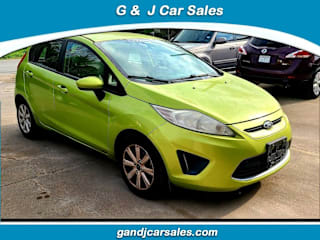 2011 Ford Fiesta SE 3FADP4EJ3BM176276 2011 Ford Fiesta SE