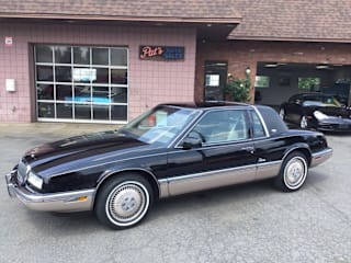 1990 Buick Riviera Base 1G4EZ13C9LU414989 1990 Buick Riviera Base