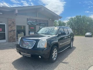 2010 GMC Yukon XL Denali 1GKUKMEF7AR213660 2010 GMC Yukon XL Denali