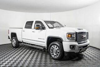 2017 GMC Sierra 2500HD 1GT12UEY8HF216319 2017 GMC Sierra 2500HD
