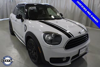2018 MINI Countryman Cooper ALL4 WMZYV5C37J3E03113 2018 MINI Countryman Cooper ALL4