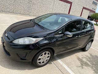 2013 Ford Fiesta SE 3FADP4EJ3DM2U4354 2013 Ford Fiesta SE