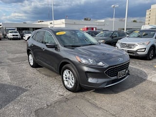 2020 Ford Escape SE 1FMCU9G6XLUB53901 2020 Ford Escape SE