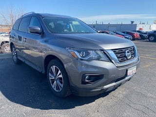 2017 Nissan Pathfinder SV 5N1DR2MN5HC605811 2017 Nissan Pathfinder SV