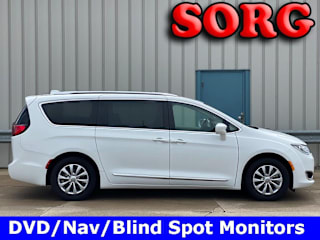 2018 Chrysler Pacifica Touring L 2C4RC1BG7JR227160 2018 Chrysler Pacifica Touring L