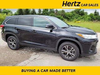 2019 Toyota Highlander LE 5TDZZRFH8KS308189 2019 Toyota Highlander LE
