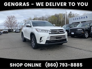2019 Toyota Highlander XLE 5TDJZRFH3KS581327 2019 Toyota Highlander XLE