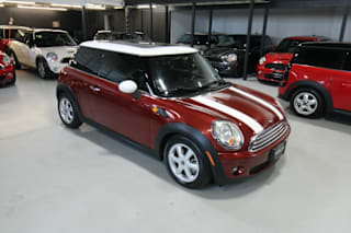2008 MINI Cooper Base WMWMF33558TT63717 2008 MINI Cooper Base