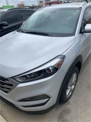2017 Hyundai Tucson SE KM8J33A47HU273483 2017 Hyundai Tucson SE