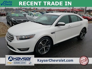 2015 Ford Taurus 1FAHP2E86FG172600 2015 Ford Taurus