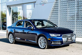 2019 Audi A4 2.0T Premium Plus WAUHMAF4XKA020127 2019 Audi A4 2.0T Premium Plus