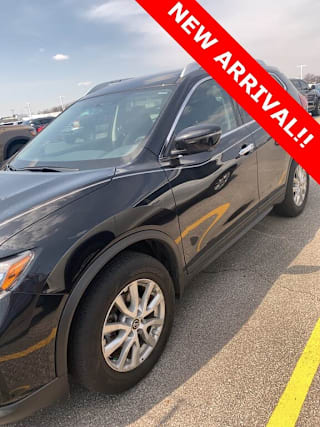 2018 Nissan Rogue KNMAT2MV5JP552017 2018 Nissan Rogue