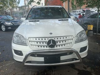 2006 Mercedes-Benz M-Class ML 350 4JGBB86E86A110409 2006 Mercedes-Benz M-Class ML 350