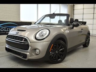 2017 MINI Convertible Cooper S WMWWG9C39H3A92753 2017 MINI Convertible Cooper S