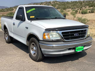 2003 Ford F-150 XL 1FTRF17233NB38030 2003 Ford F-150 XL