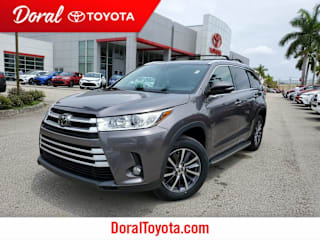 2017 Toyota Highlander XLE 5TDKZRFH4HS519626 2017 Toyota Highlander XLE