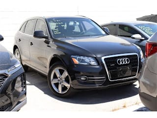 2010 Audi Q5 3.2 quattro Premium Plus WA1LKAFP8AA104629 2010 Audi Q5 3.2 quattro Premium Plus