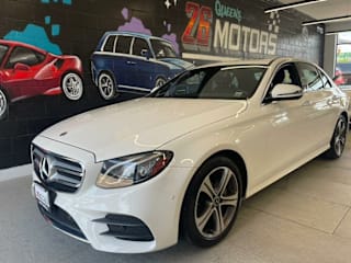 2018 Mercedes-Benz E-Class E 300 4MATIC WDDZF4KB9JA381215 2018 Mercedes-Benz E-Class E 300 4MATIC