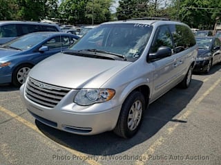2006 Chrysler Town and Country Touring 2A4GP54L36R744812 2006 Chrysler Town and Country Touring