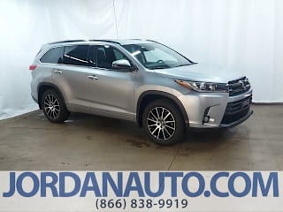 2017 Toyota Highlander XLE 5TDJZRFH7HS478355 2017 Toyota Highlander XLE