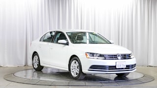2018 Volkswagen Jetta 3VW2B7AJ9JM253378 2018 Volkswagen Jetta