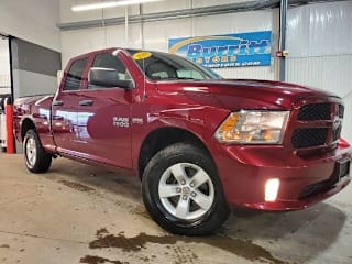 2018 Ram Pickup 1500 1C6RR7FT7JS102352 2018 Ram Pickup 1500
