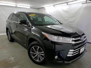 2019 Toyota Highlander Hybrid XLE 5TDJGRFH6KS076176 2019 Toyota Highlander Hybrid XLE