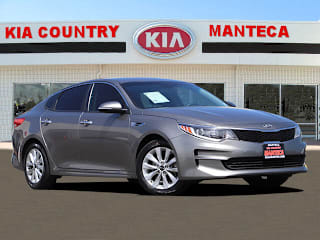 2016 Kia Optima LX 5XXGT4L34GG060715 2016 Kia Optima LX