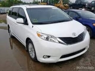 2013 Toyota Sienna 5TDYK3DC4DS306978 2013 Toyota Sienna