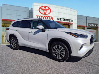 2021 Toyota Highlander 5TDGZRAH7MS515741 2021 Toyota Highlander