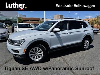 2018 Volkswagen Tiguan 2.0T SE 4Motion 3VV2B7AX1JM162551 2018 Volkswagen Tiguan 2.0T SE 4Motion