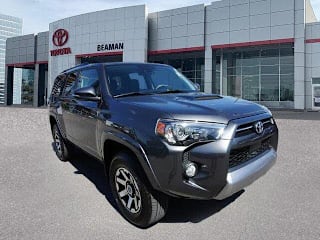 2020 Toyota 4Runner SR5 JTEBU5JR5L5815904 2020 Toyota 4Runner SR5