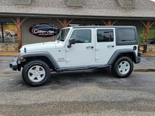 2017 Jeep Wrangler Unlimited Sport S 1C4HJWDG9HL569644 2017 Jeep Wrangler Unlimited Sport S