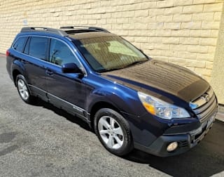 2014 Subaru Outback 2.5i Premium 4S4BRBDC9E3215702 2014 Subaru Outback 2.5i Premium
