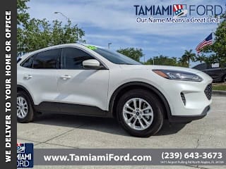 2020 Ford Escape SE 1FMCU0G64LUA24290 2020 Ford Escape SE