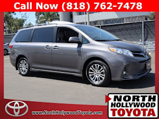 2019 Toyota Sienna XLE 8-Passenger 5TDYZ3DC7KS976694 2019 Toyota Sienna XLE 8-Passenger