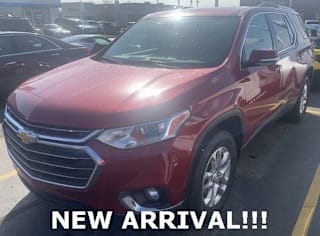 2018 Chevrolet Traverse LT Cloth 1GNERGKW6JJ275560 2018 Chevrolet Traverse LT Cloth