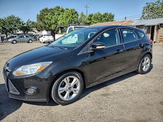 2013 Ford Focus SE 1FADP3K26DL164019 2013 Ford Focus SE