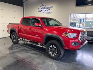 2016 Toyota Tacoma TRD Off-Road 5TFAZ5CN5GX015285 2016 Toyota Tacoma TRD Off-Road