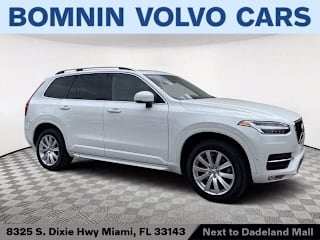2018 Volvo XC90 T5 Momentum 7-Passenger YV4102CK0J1385632 2018 Volvo XC90 T5 Momentum 7-Passenger