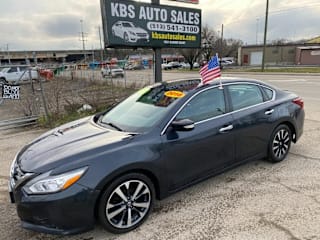 2018 Nissan Altima 1N4AL3AP2JC122292 2018 Nissan Altima